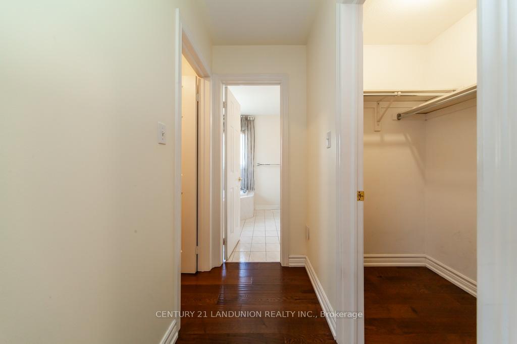 Photo 32 of 26 Arbourview Drive, Vaughan, Concord — HOMEH