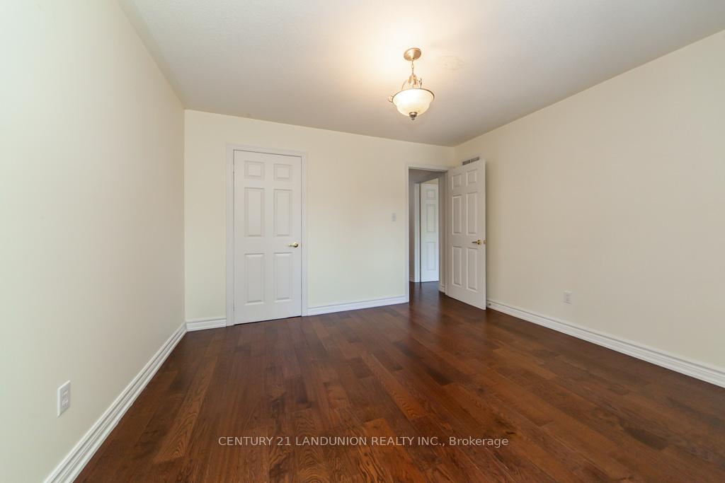 Photo 38 of 26 Arbourview Drive, Vaughan, Concord — HOMEH