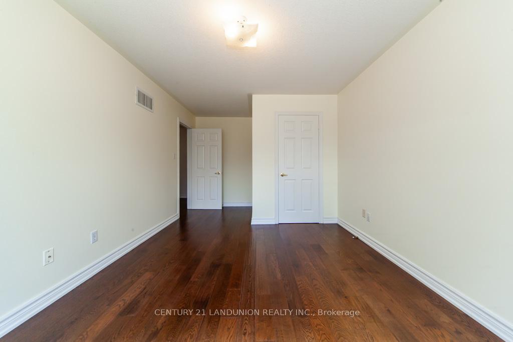 Photo 41 of 26 Arbourview Drive, Vaughan, Concord — HOMEH