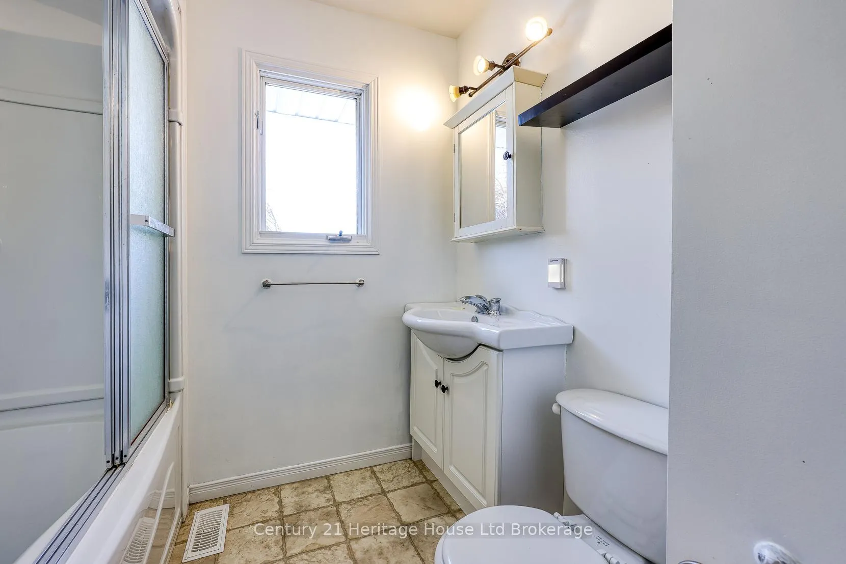 Photo 20 of 3177 Perth Road 180, West Perth, Hibbert — HOMEH