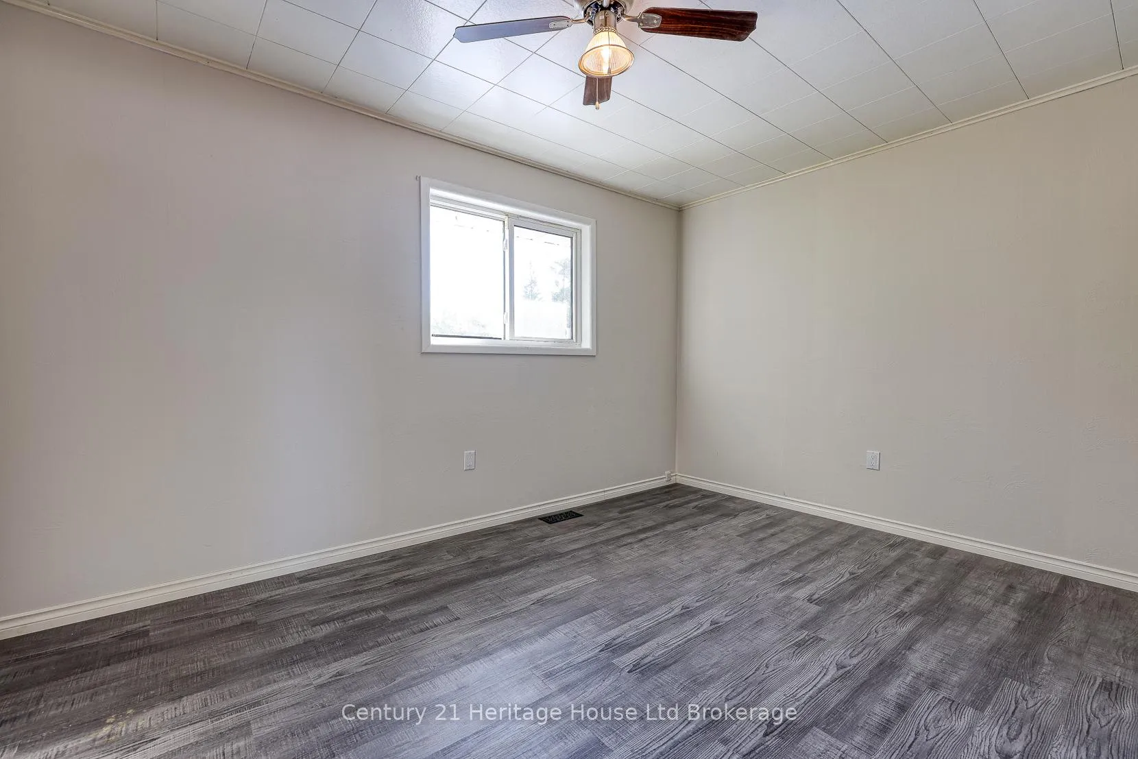 Photo 22 of 3177 Perth Road 180, West Perth, Hibbert — HOMEH
