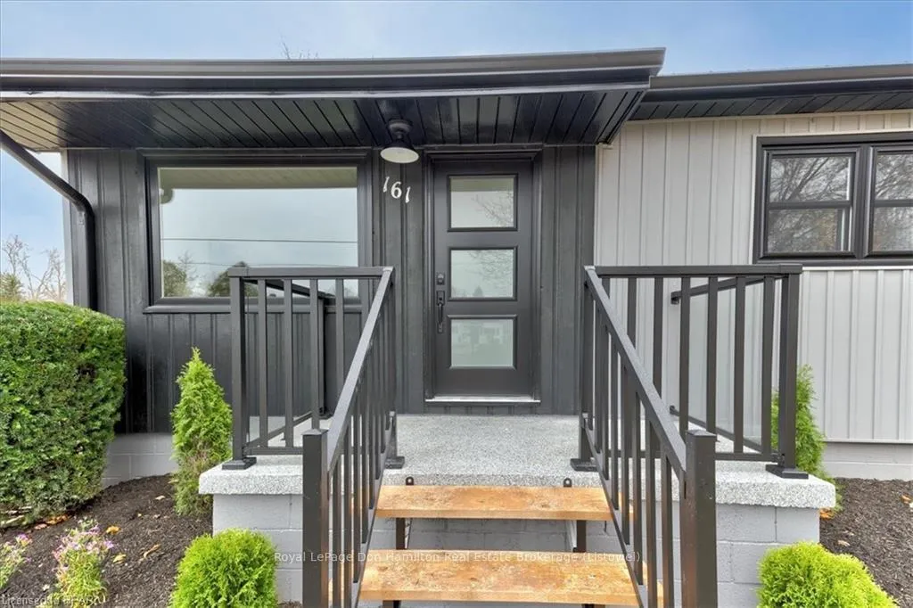 Photo 13 of 161 Smith St, North Perth, Monkton — HOMEH