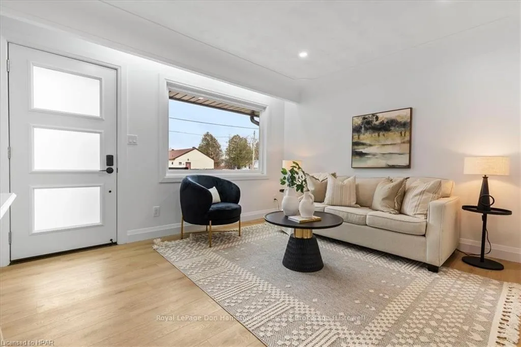Photo 16 of 161 Smith St, North Perth, Monkton — HOMEH