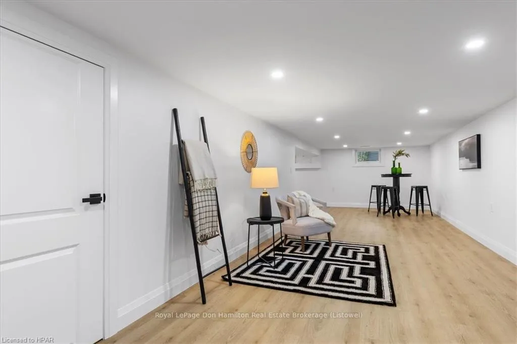 Photo 116 of 161 Smith St, North Perth, Monkton — HOMEH