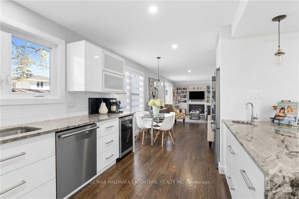 Photo 10 of 1945 Oakdean Crescent, Ottawa, Beacon Hill North — HOMEH