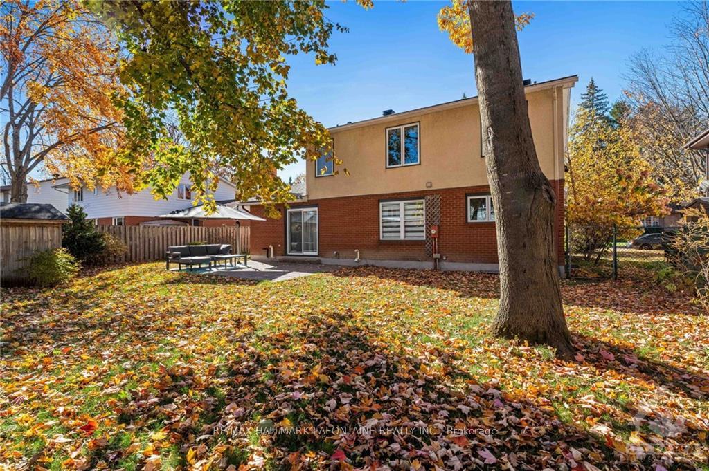 Photo 29 of 1945 Oakdean Crescent, Ottawa, Beacon Hill North — HOMEH