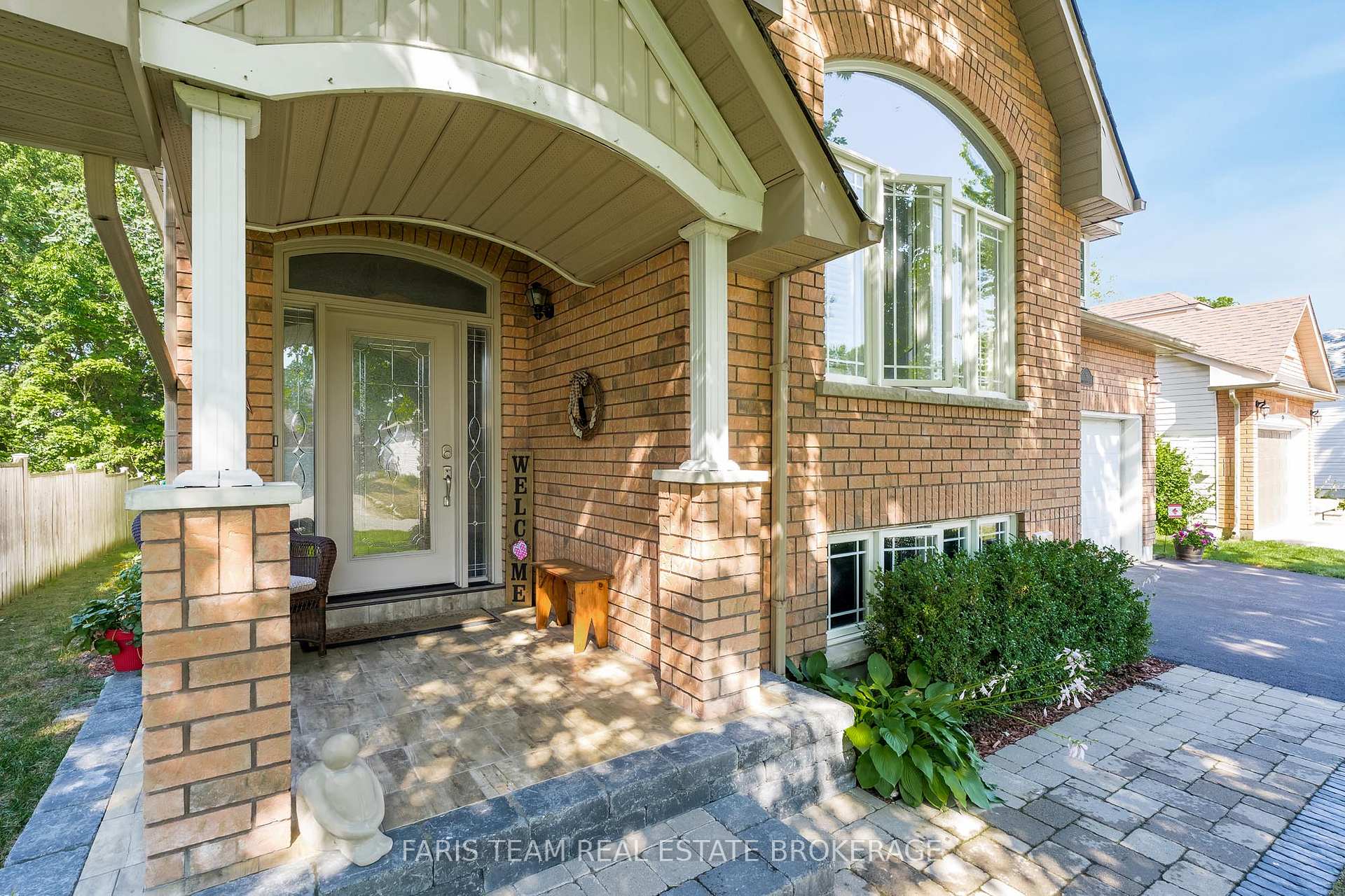 Photo 3 of 56 Rose Valley Way, Wasaga Beach — HOMEH