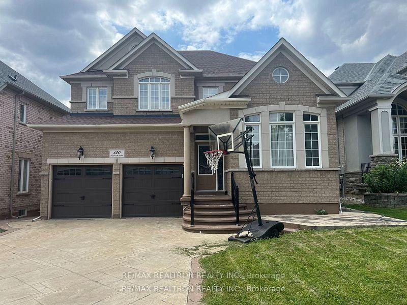 Photo 1 of 120 Greenock Drive, Vaughan, Maple — HOMEH