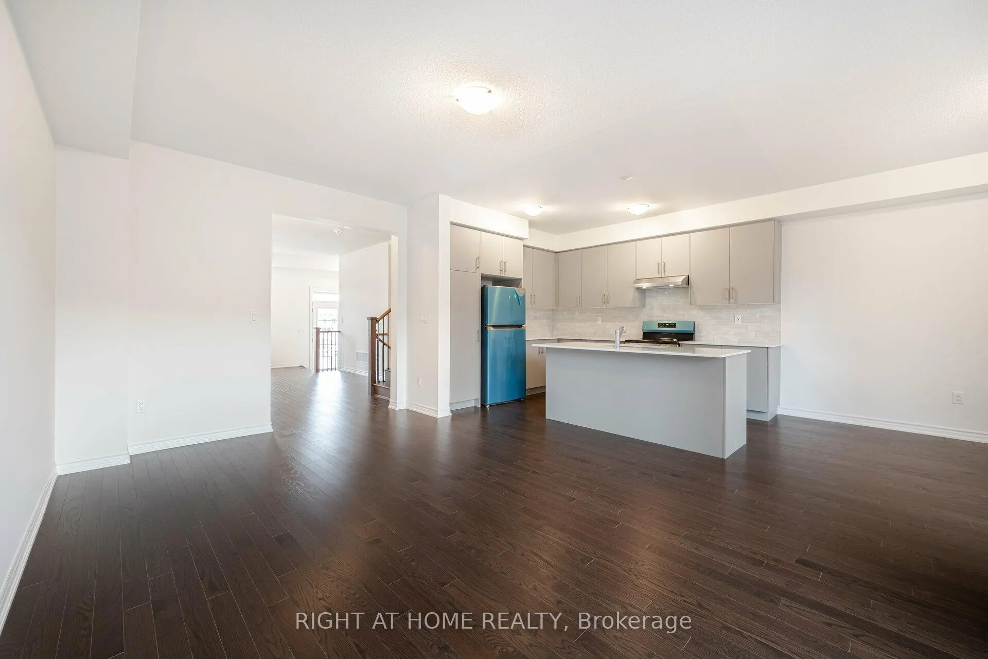 Photo 32 of 496 Twin Streams Road, Whitby, Rural Whitby — HOMEH