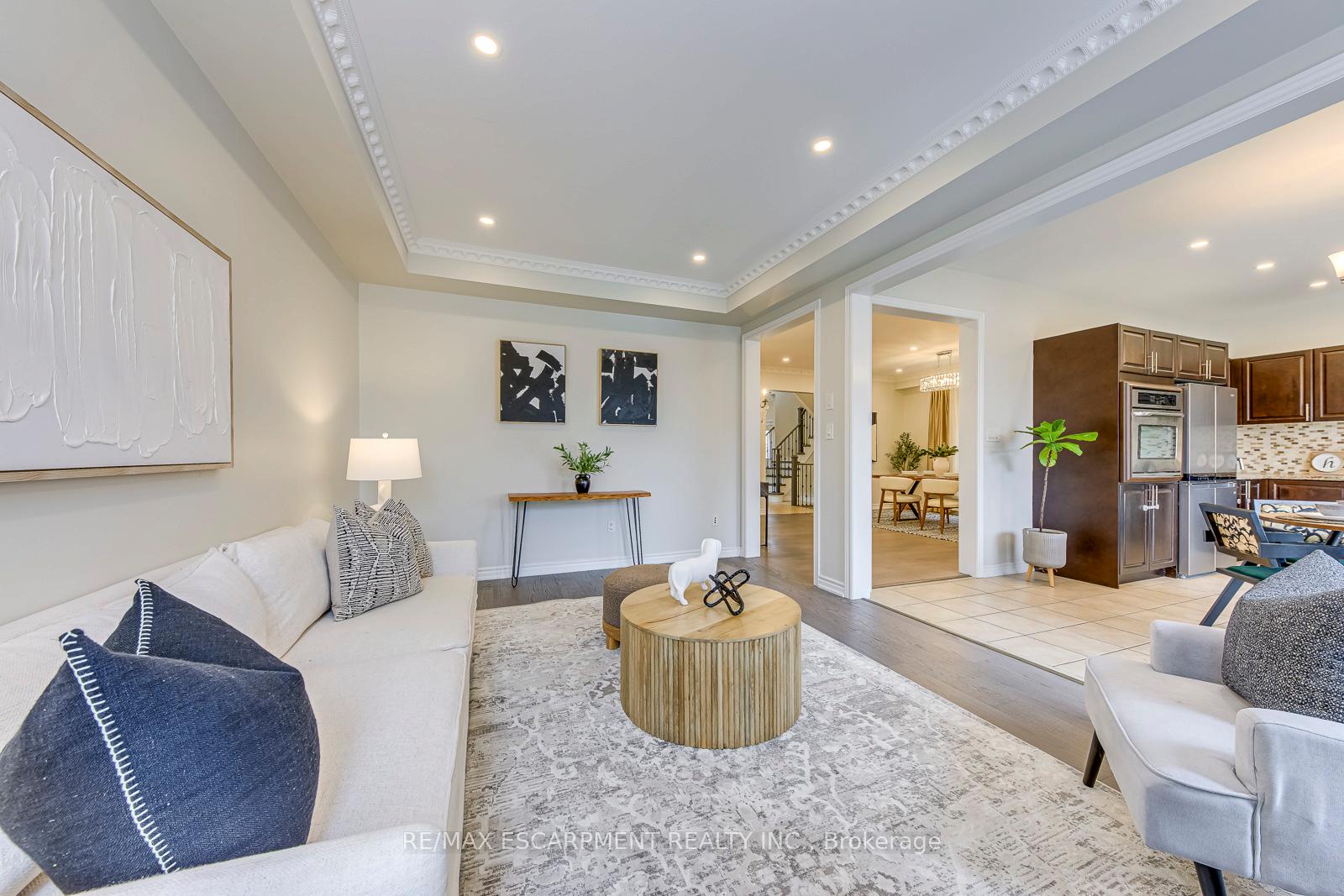 Photo 12 of 470 Peter Rupert Avenue, Vaughan, Patterson — HOMEH