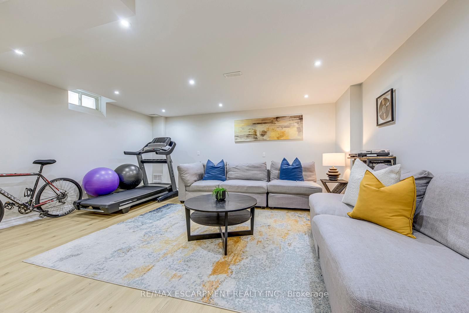 Photo 41 of 470 Peter Rupert Avenue, Vaughan, Patterson — HOMEH