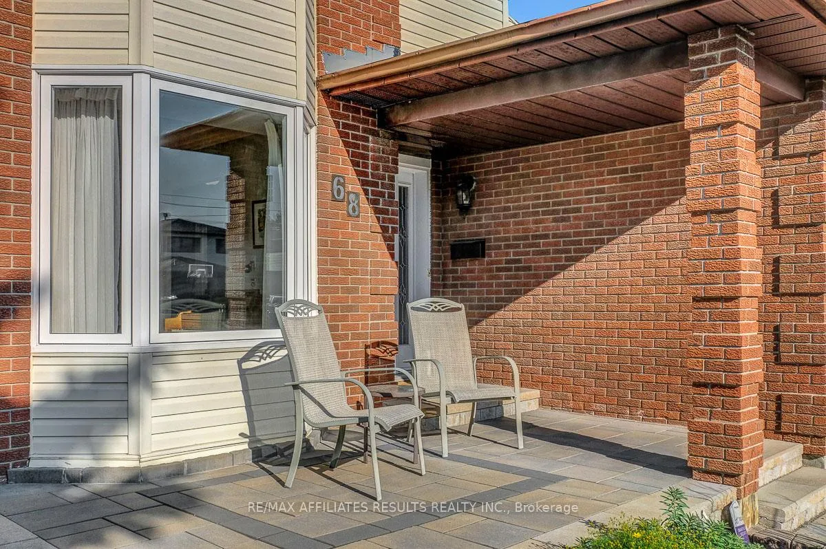 Photo 6 of 68 Pheasant Run Drive, Ottawa, Barrhaven - Pheasant Run — HOMEH
