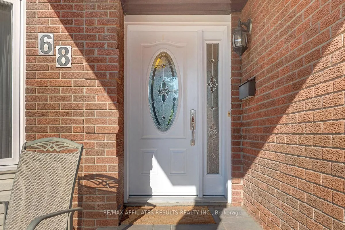 Photo 7 of 68 Pheasant Run Drive, Ottawa, Barrhaven - Pheasant Run — HOMEH