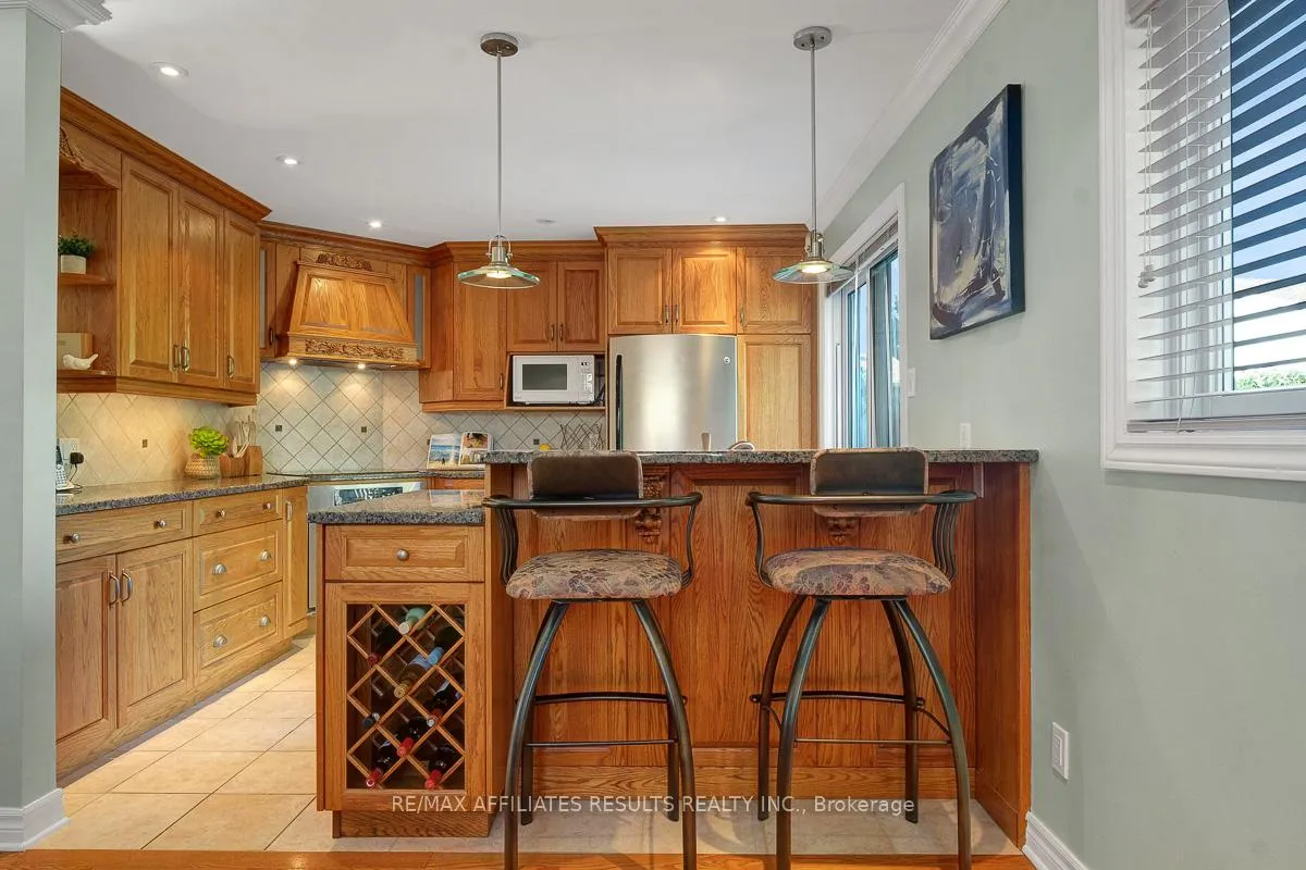 Photo 21 of 68 Pheasant Run Drive, Ottawa, Barrhaven - Pheasant Run — HOMEH