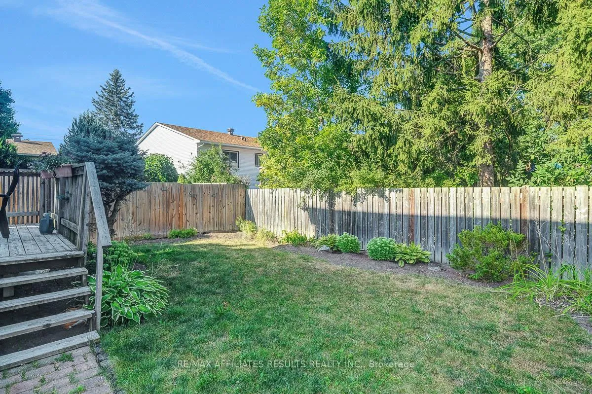 Photo 43 of 68 Pheasant Run Drive, Ottawa, Barrhaven - Pheasant Run — HOMEH