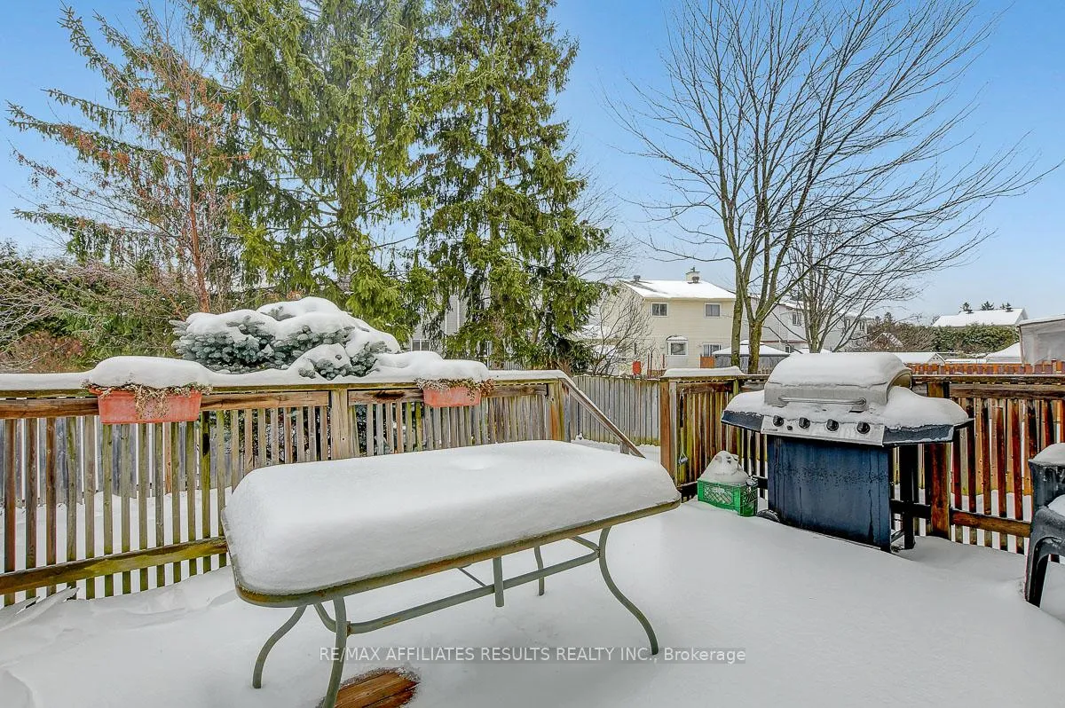 Photo 53 of 68 Pheasant Run Drive, Ottawa, Barrhaven - Pheasant Run — HOMEH