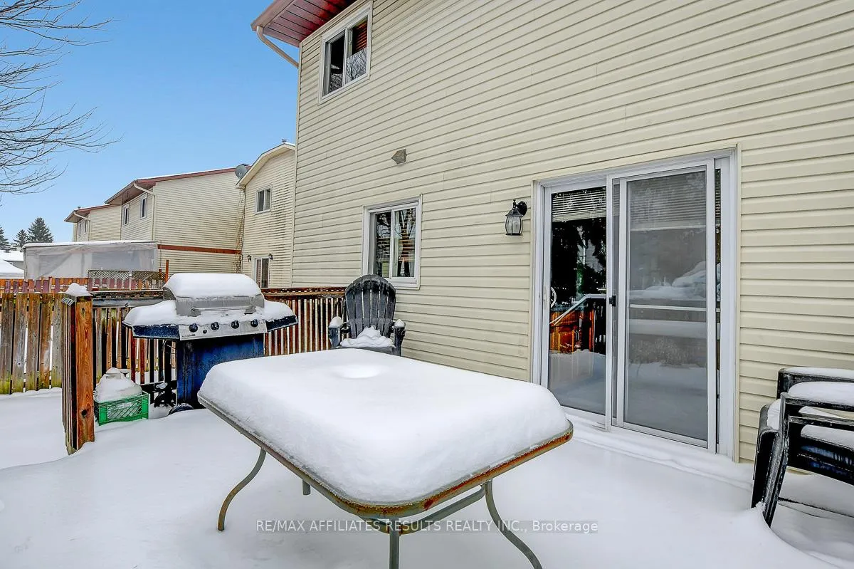 Photo 54 of 68 Pheasant Run Drive, Ottawa, Barrhaven - Pheasant Run — HOMEH