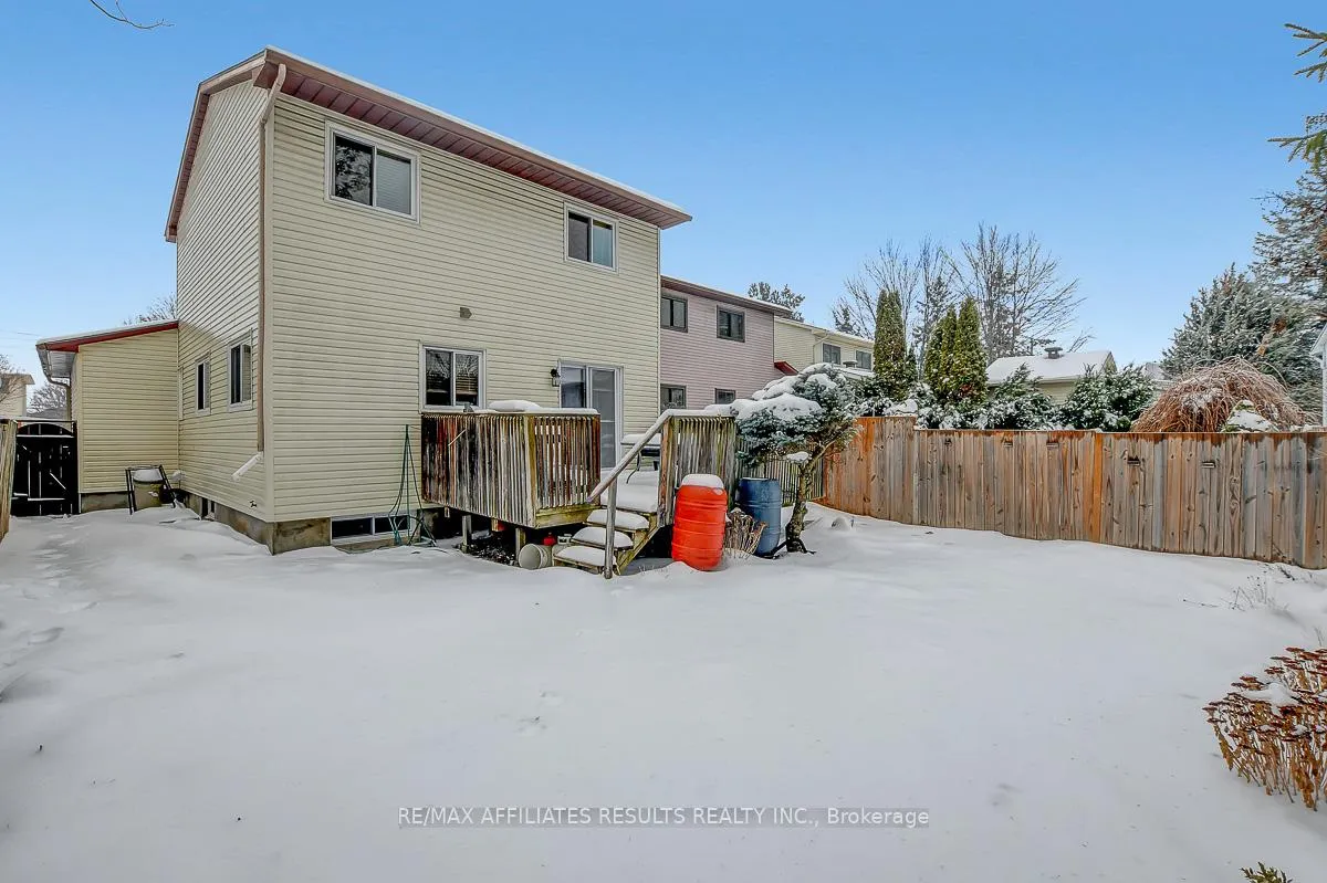 Photo 57 of 68 Pheasant Run Drive, Ottawa, Barrhaven - Pheasant Run — HOMEH