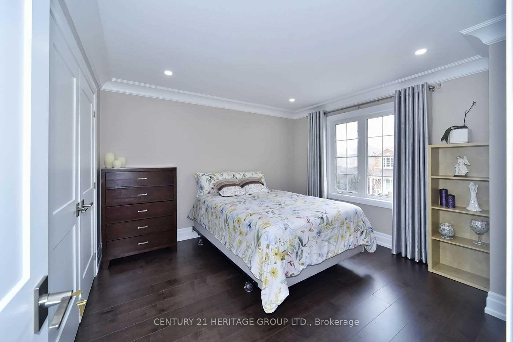 Photo 20 of 108 Saint Victor Drive, Vaughan, Vellore Village — HOMEH