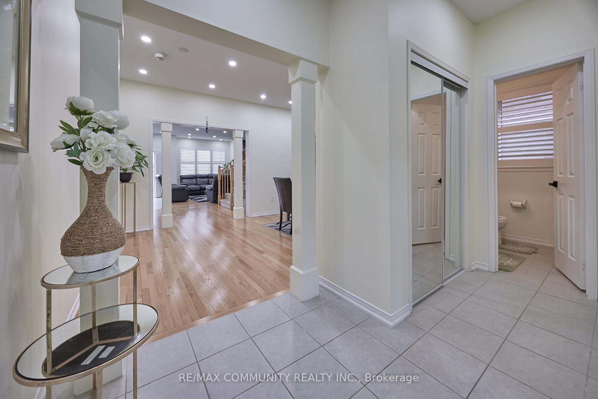 Photo 9 of 9 Ainley Road, Ajax, Central East — HOMEH