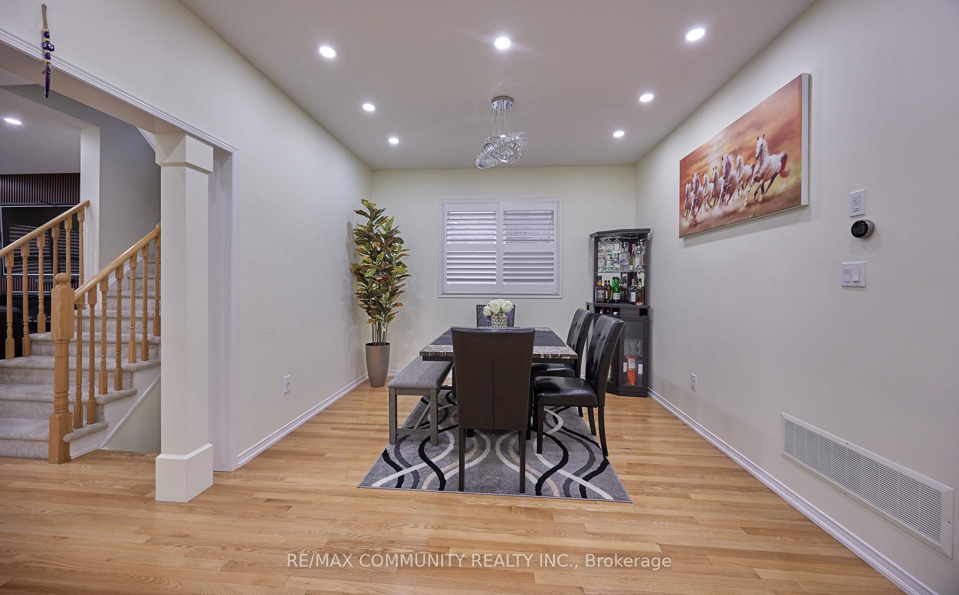 Photo 8 of 9 Ainley Road, Ajax, Central East — HOMEH