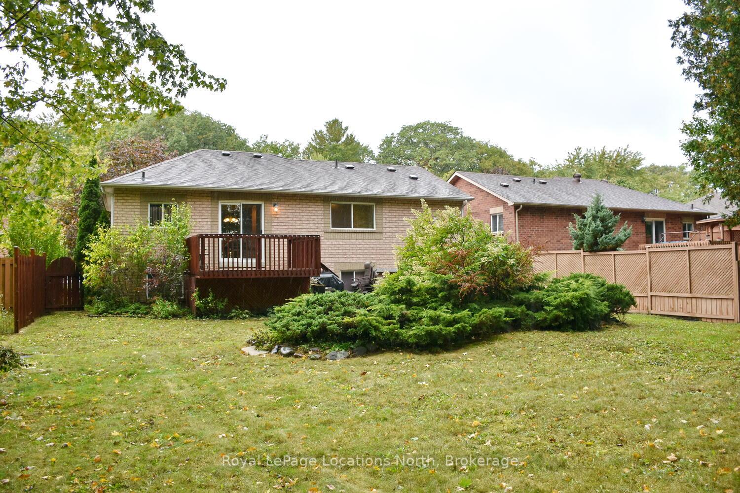 Photo 5 of 19 Brillinger Drive, Wasaga Beach — HOMEH