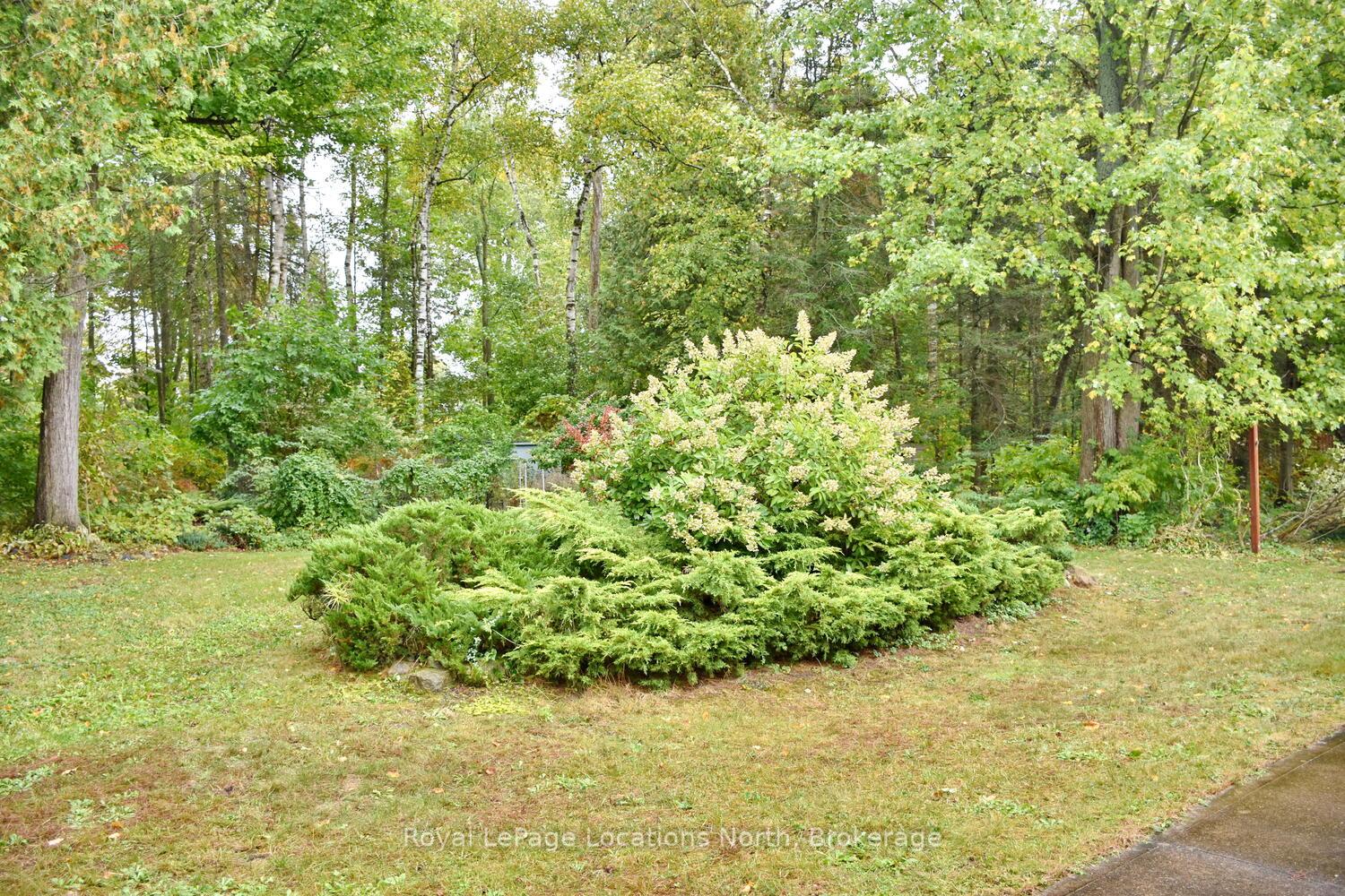 Photo 8 of 19 Brillinger Drive, Wasaga Beach — HOMEH