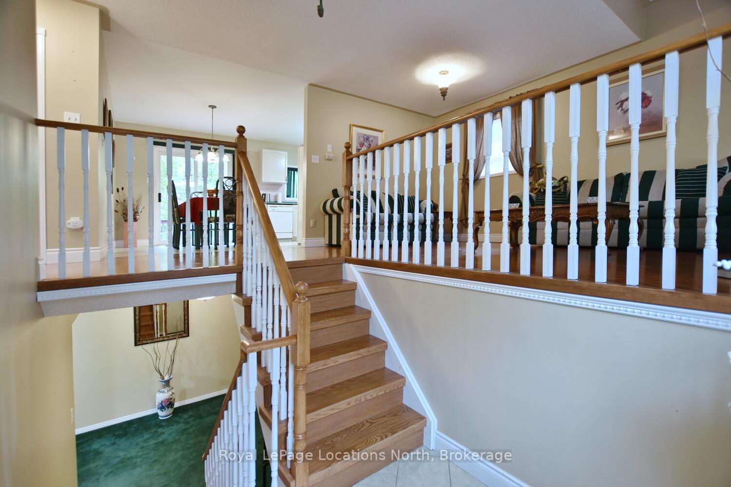 Photo 9 of 19 Brillinger Drive, Wasaga Beach — HOMEH