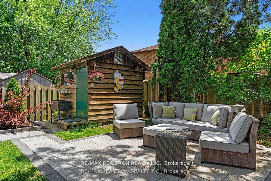 Photo 20 of 43 Rejane Crescent, Vaughan, Crestwood-Springfarm-Yorkhill — HOMEH