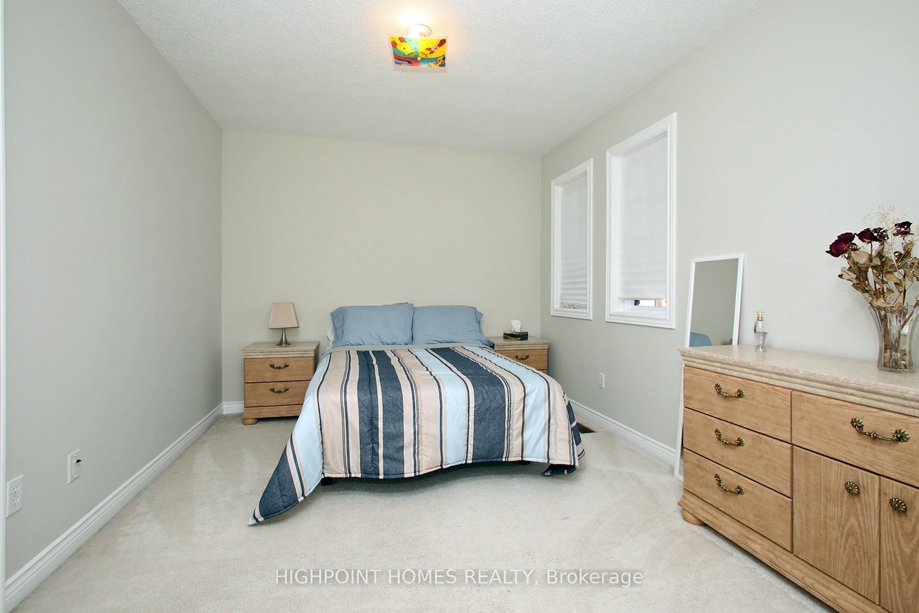 Photo 22 of 71 Parnell Crescent, Whitby, Pringle Creek — HOMEH