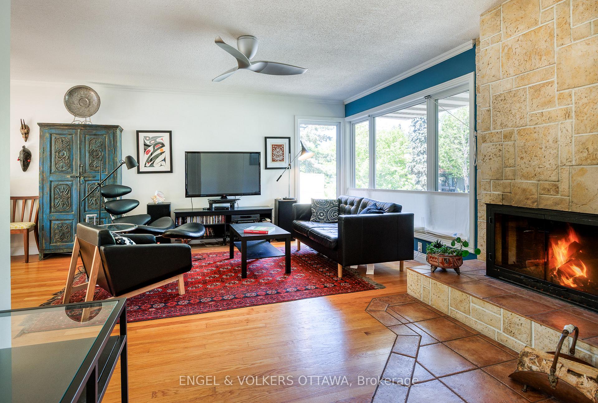 Photo 33 of 190 Crestview Road, Ottawa, Faircrest Heights — HOMEH