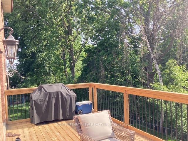 Photo 18 of 131 Sydel Crescent, Vaughan, East Woodbridge — HOMEH