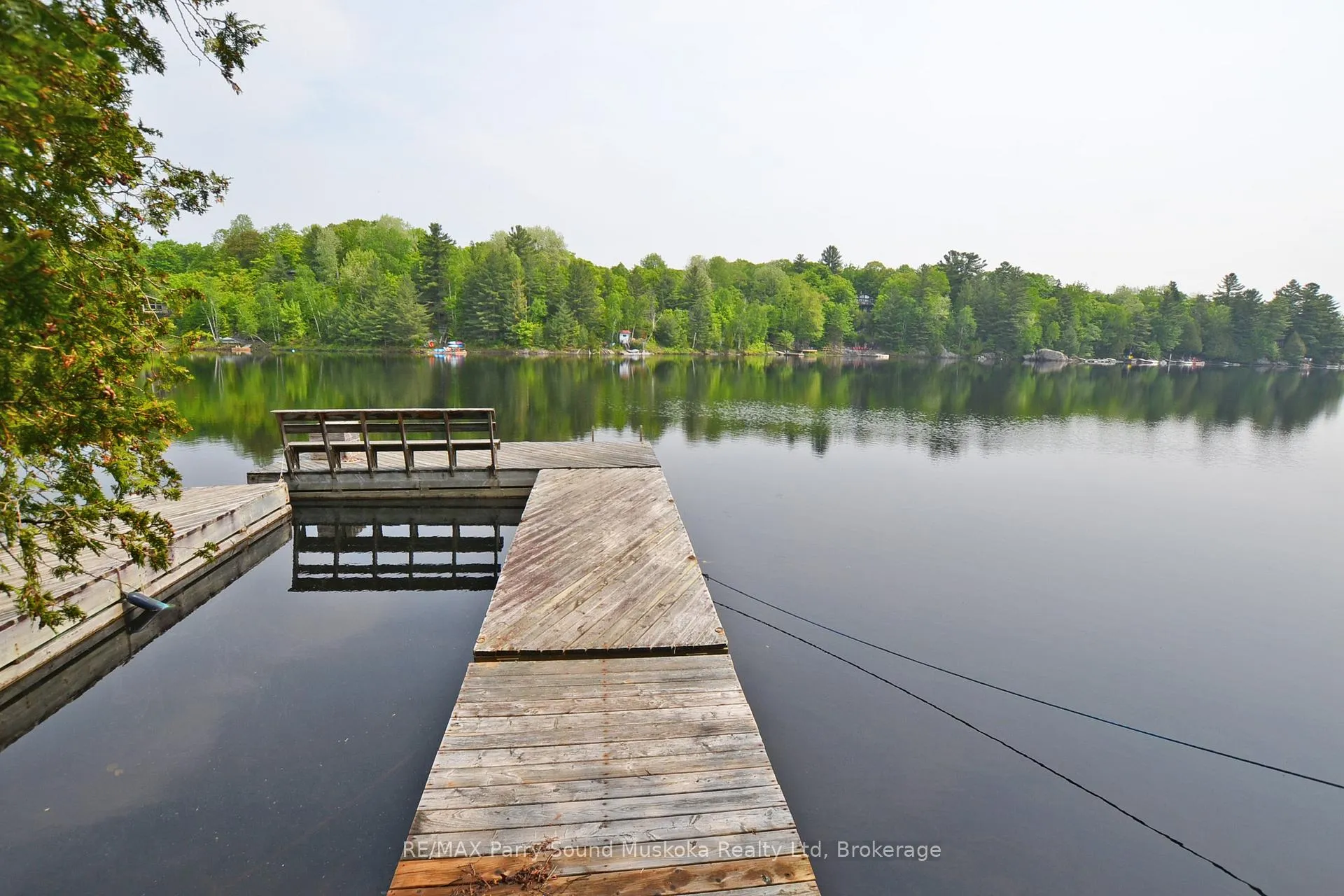 Photo 3 of 84 Captain Estates Road, Whitestone, Hagerman — HOMEH