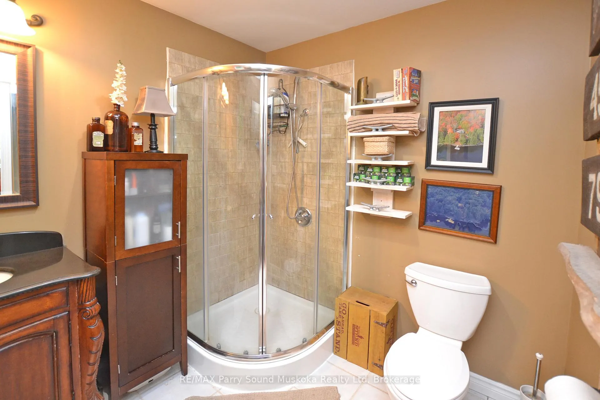 Photo 50 of 84 Captain Estates Road, Whitestone, Hagerman — HOMEH