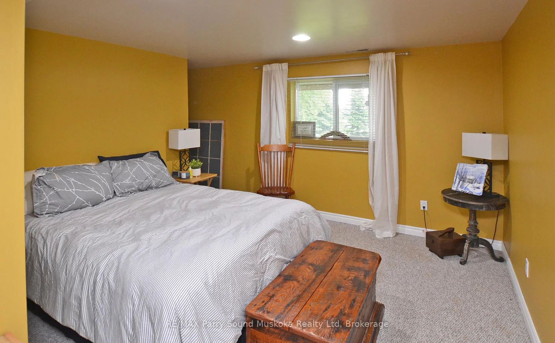 Photo 52 of 84 Captain Estates Road, Whitestone, Hagerman — HOMEH