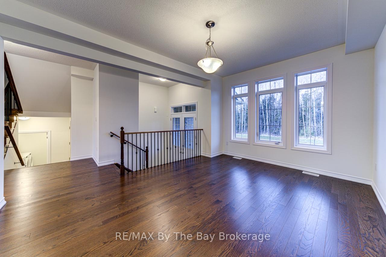 Photo 6 of 178 Mapleside Drive, Wasaga Beach — HOMEH