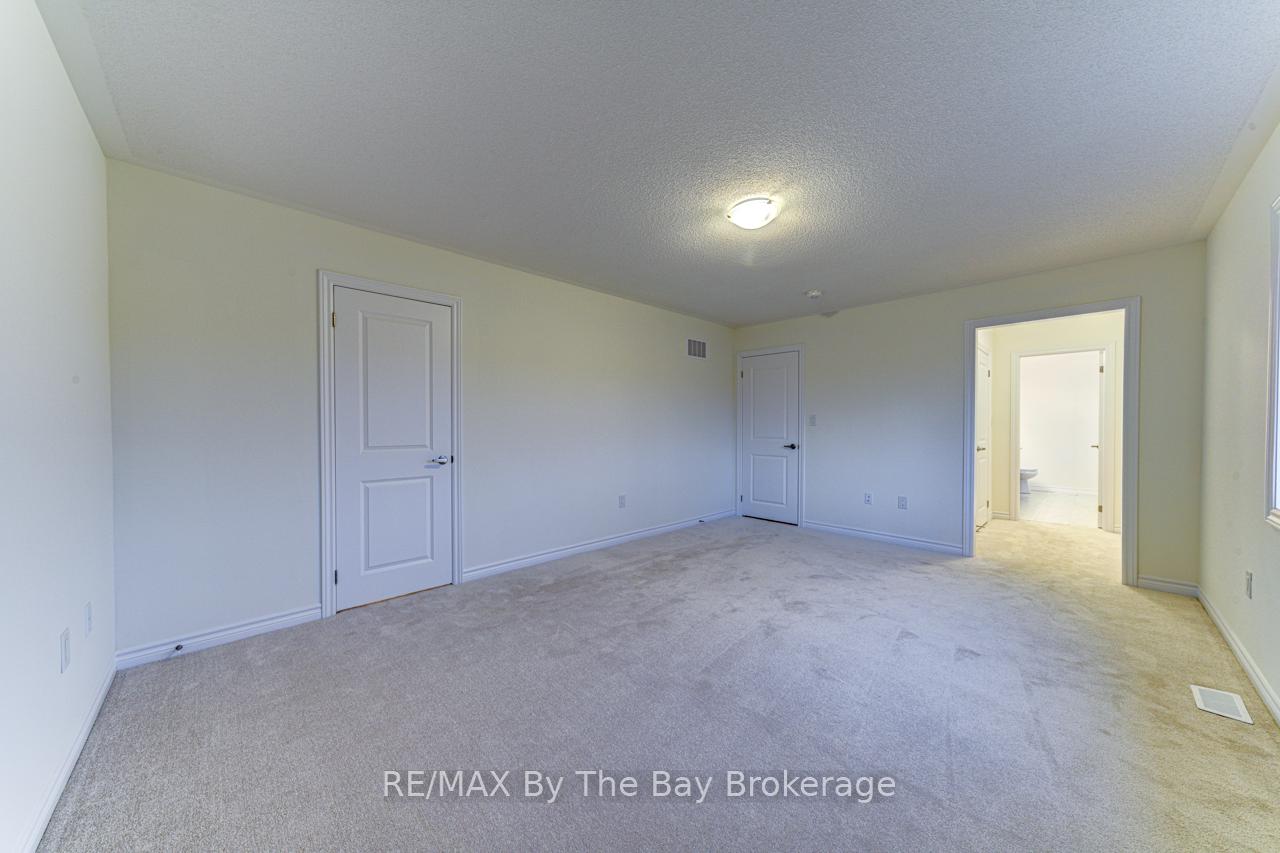 Photo 32 of 178 Mapleside Drive, Wasaga Beach — HOMEH