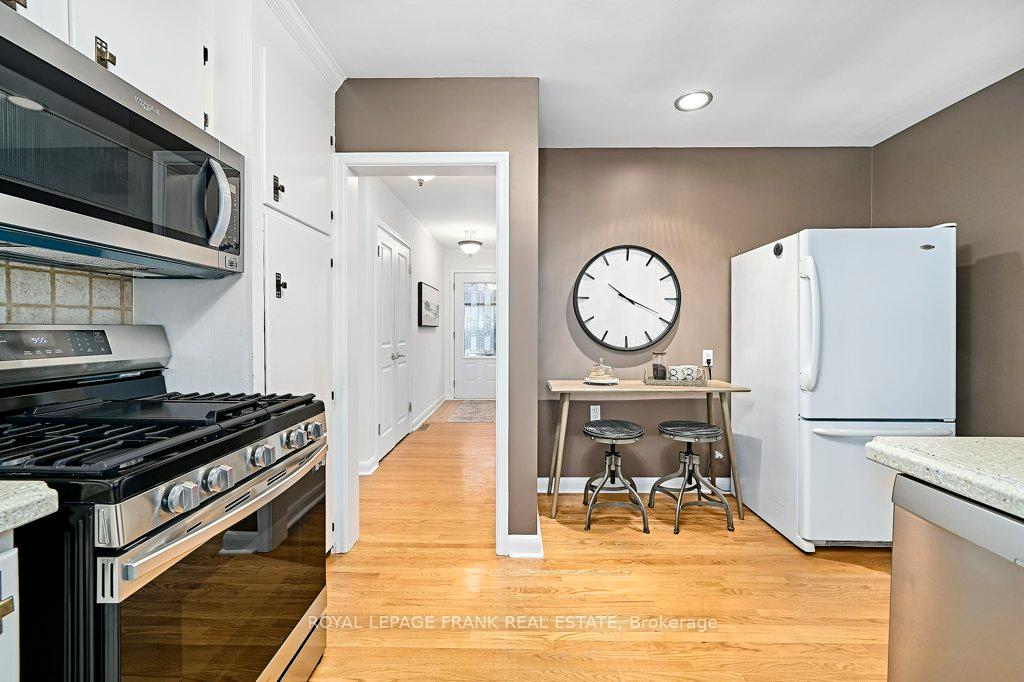 Photo 10 of 600 Colborne Street E, Whitby, Downtown Whitby — HOMEH