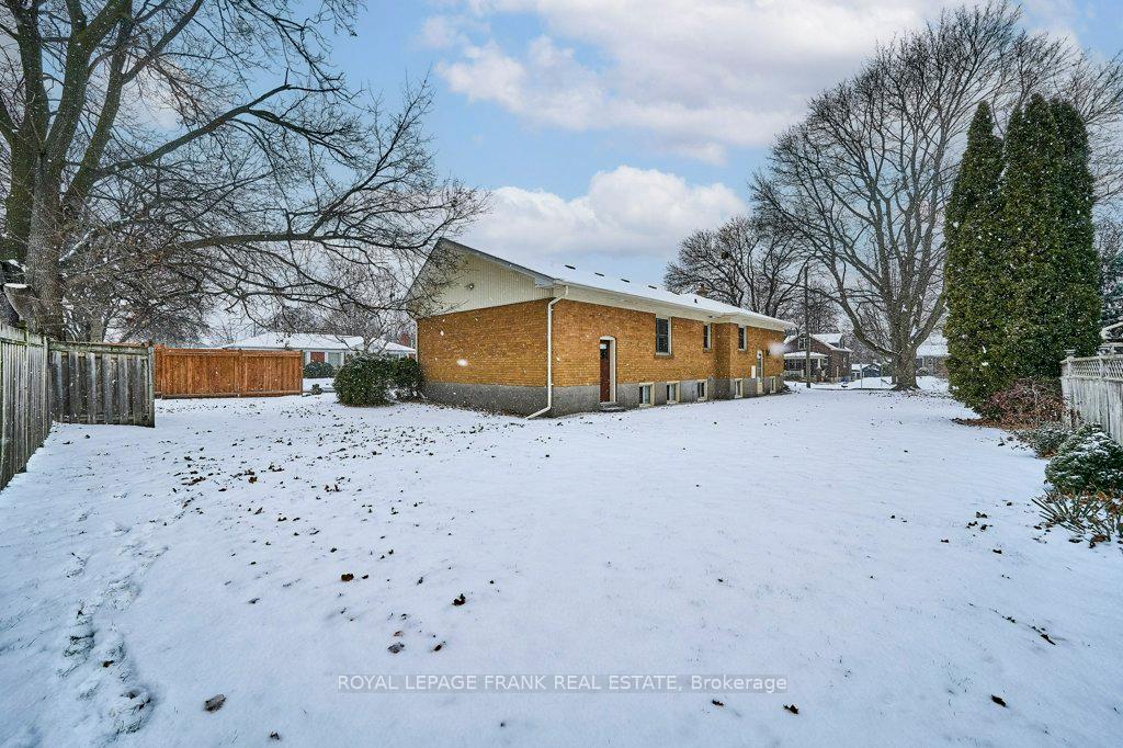 Photo 24 of 600 Colborne Street E, Whitby, Downtown Whitby — HOMEH