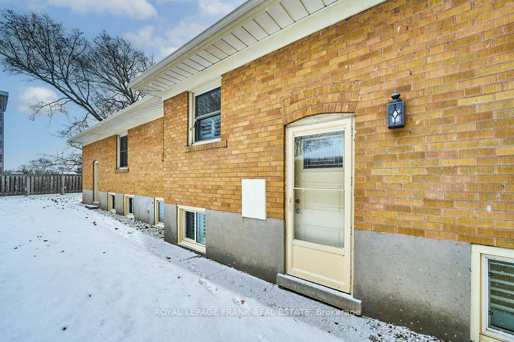 Photo 25 of 600 Colborne Street E, Whitby, Downtown Whitby — HOMEH