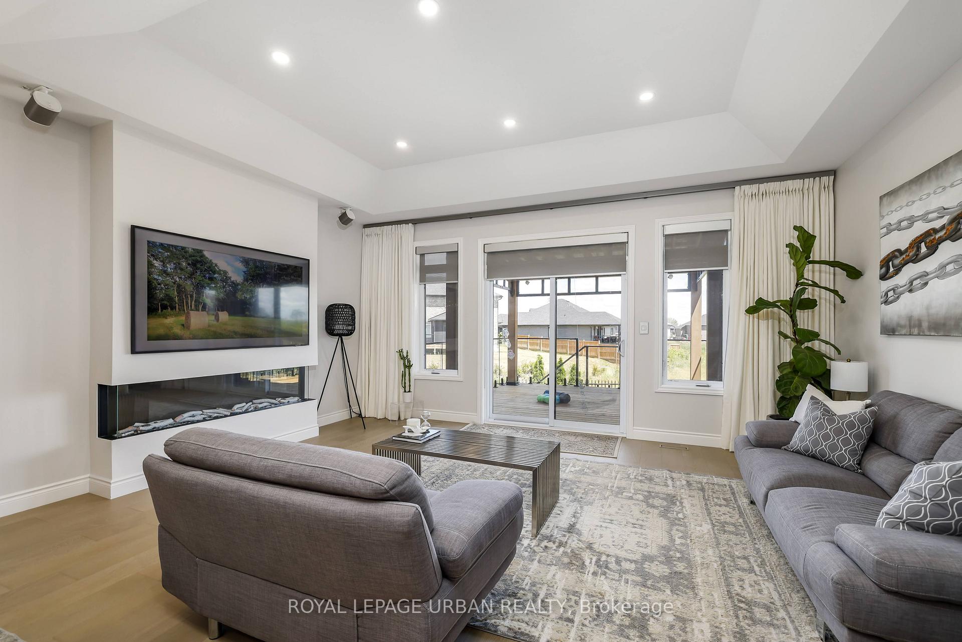 Photo 9 of 6 Raycroft Drive, Belleville, Thurlow Ward — HOMEH