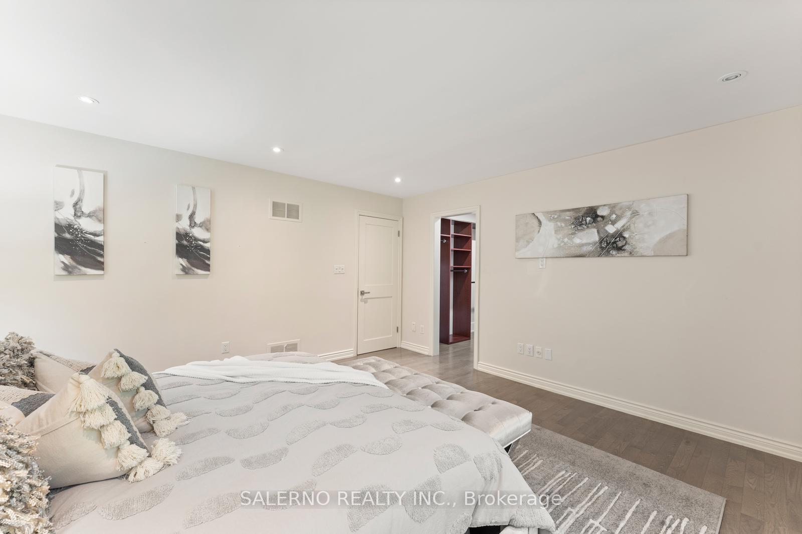 Photo 19 of 85 Valleyview Court, Vaughan, Kleinburg — HOMEH