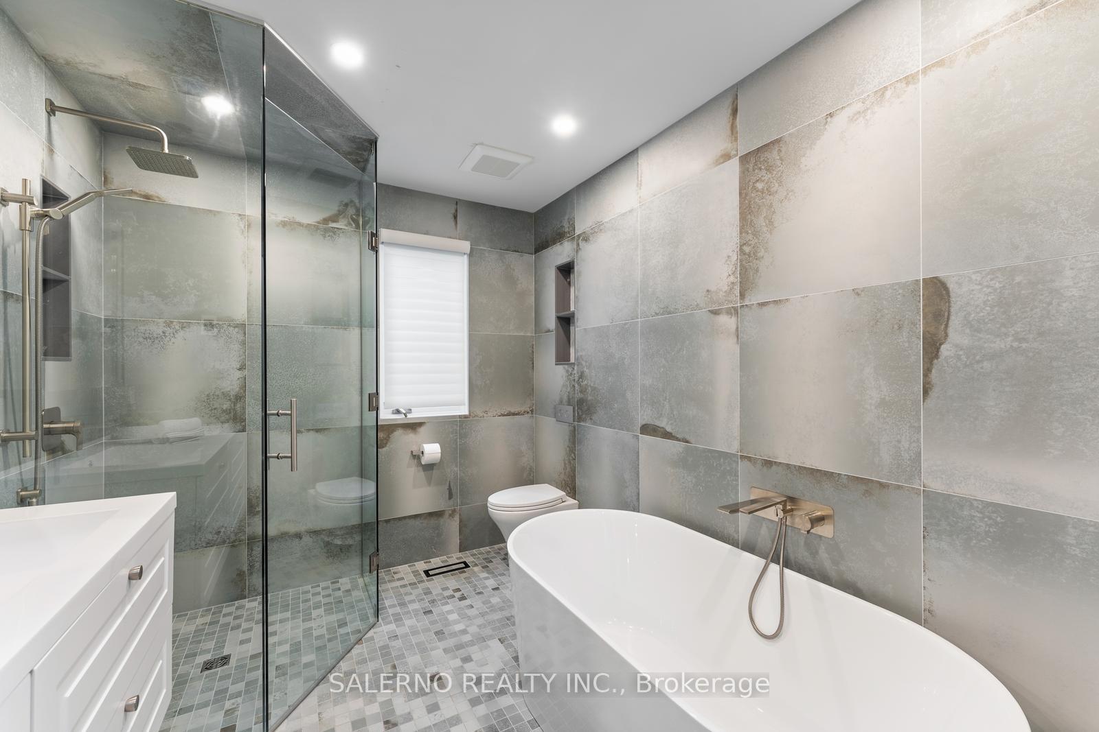 Photo 22 of 85 Valleyview Court, Vaughan, Kleinburg — HOMEH