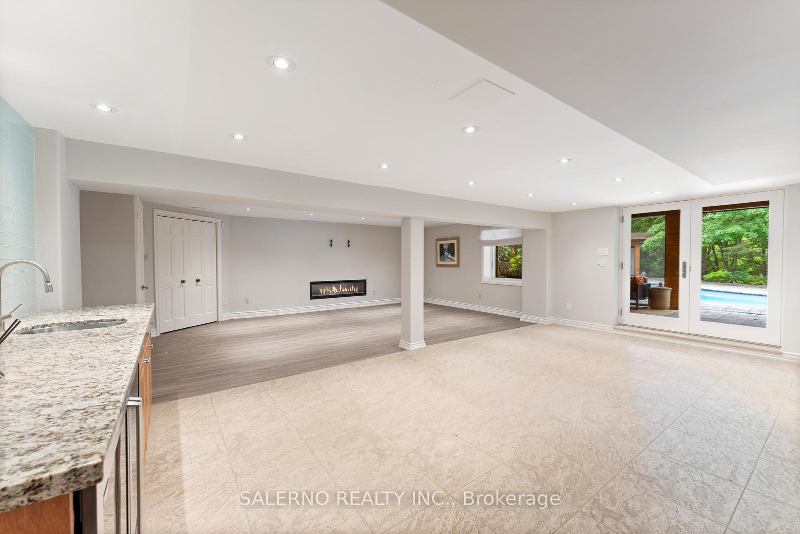 Photo 32 of 85 Valleyview Court, Vaughan, Kleinburg — HOMEH
