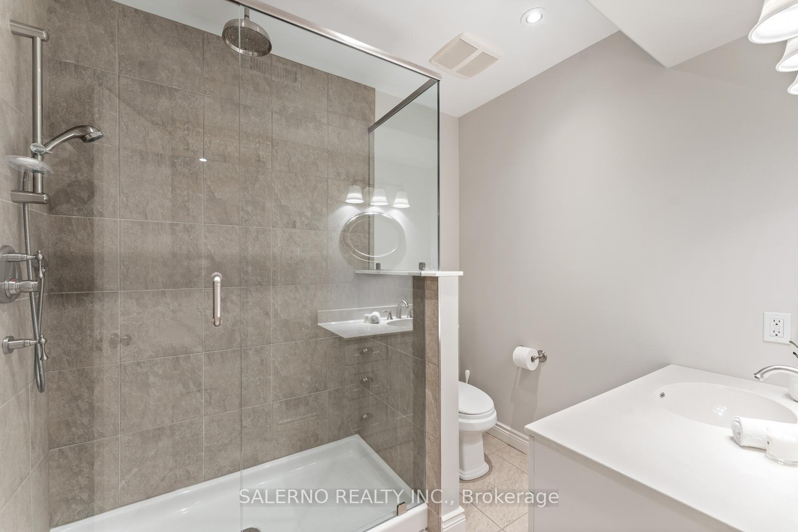 Photo 36 of 85 Valleyview Court, Vaughan, Kleinburg — HOMEH