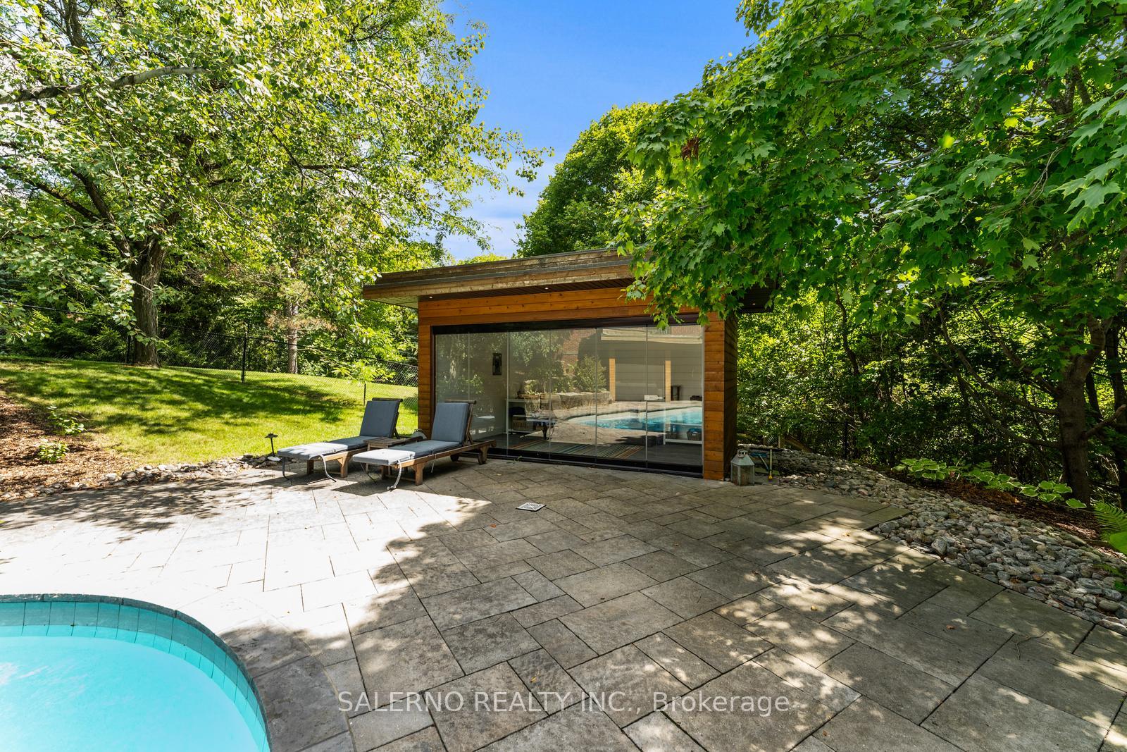 Photo 41 of 85 Valleyview Court, Vaughan, Kleinburg — HOMEH