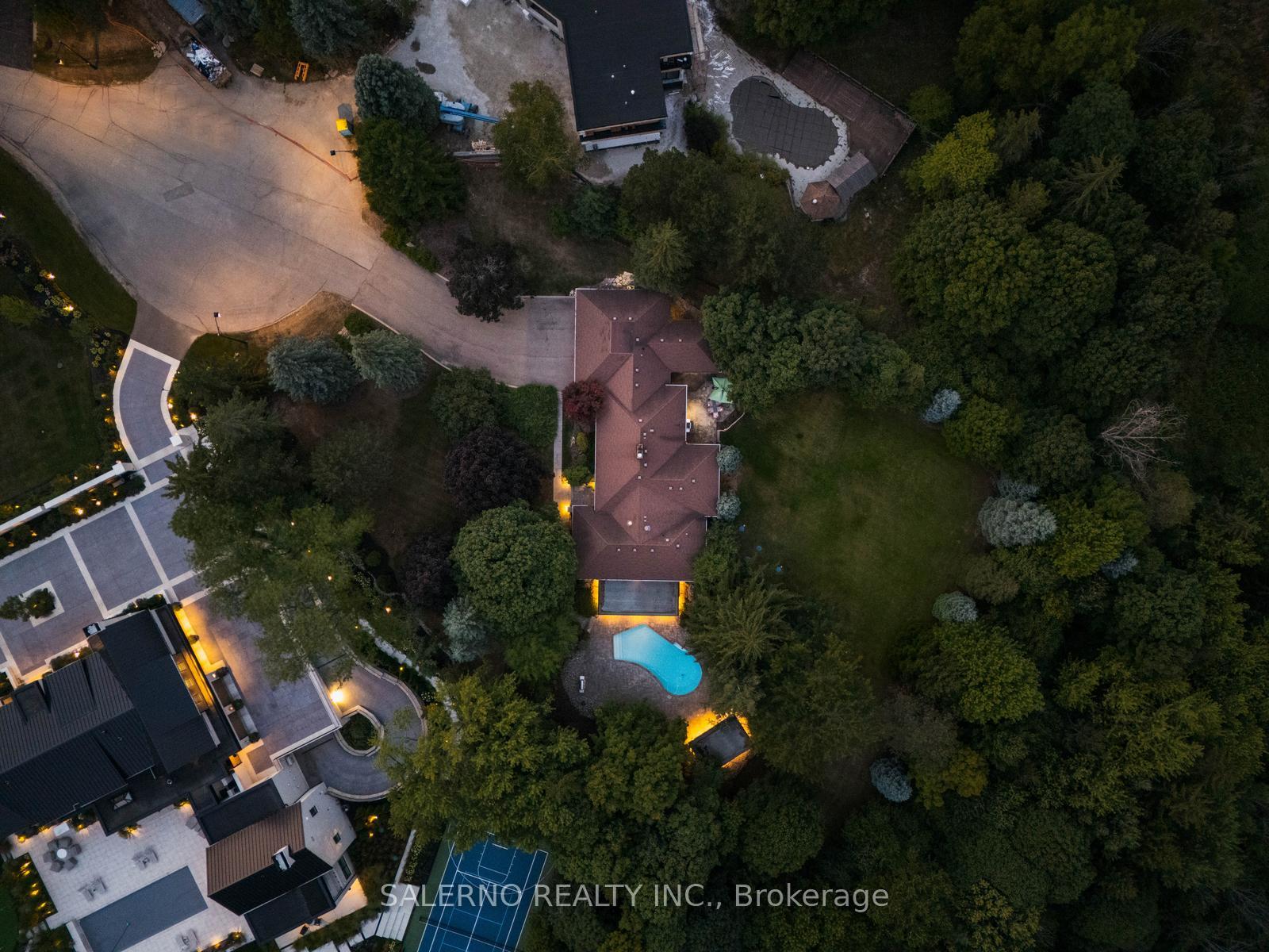Photo 50 of 85 Valleyview Court, Vaughan, Kleinburg — HOMEH