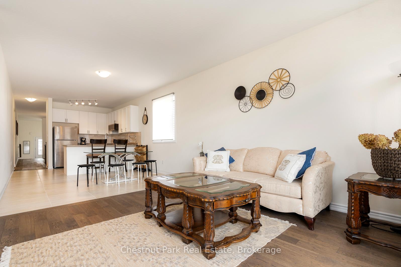 Photo 9 of 16 Beatrice Drive, Wasaga Beach — HOMEH