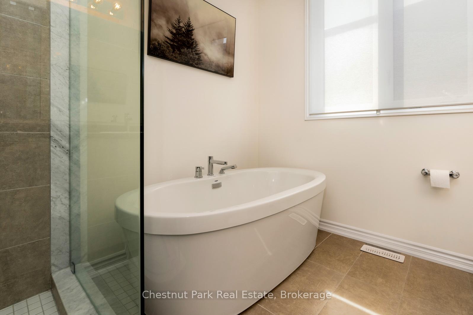 Photo 20 of 16 Beatrice Drive, Wasaga Beach — HOMEH