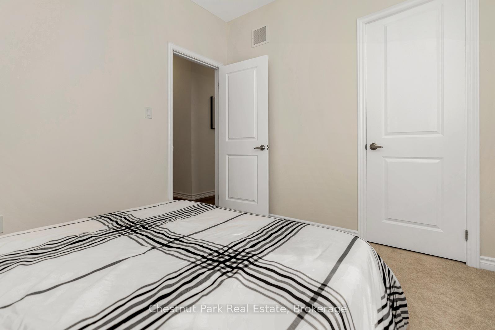 Photo 25 of 16 Beatrice Drive, Wasaga Beach — HOMEH